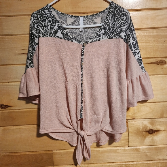 Native People Brand womens top - Picture 3 of 3